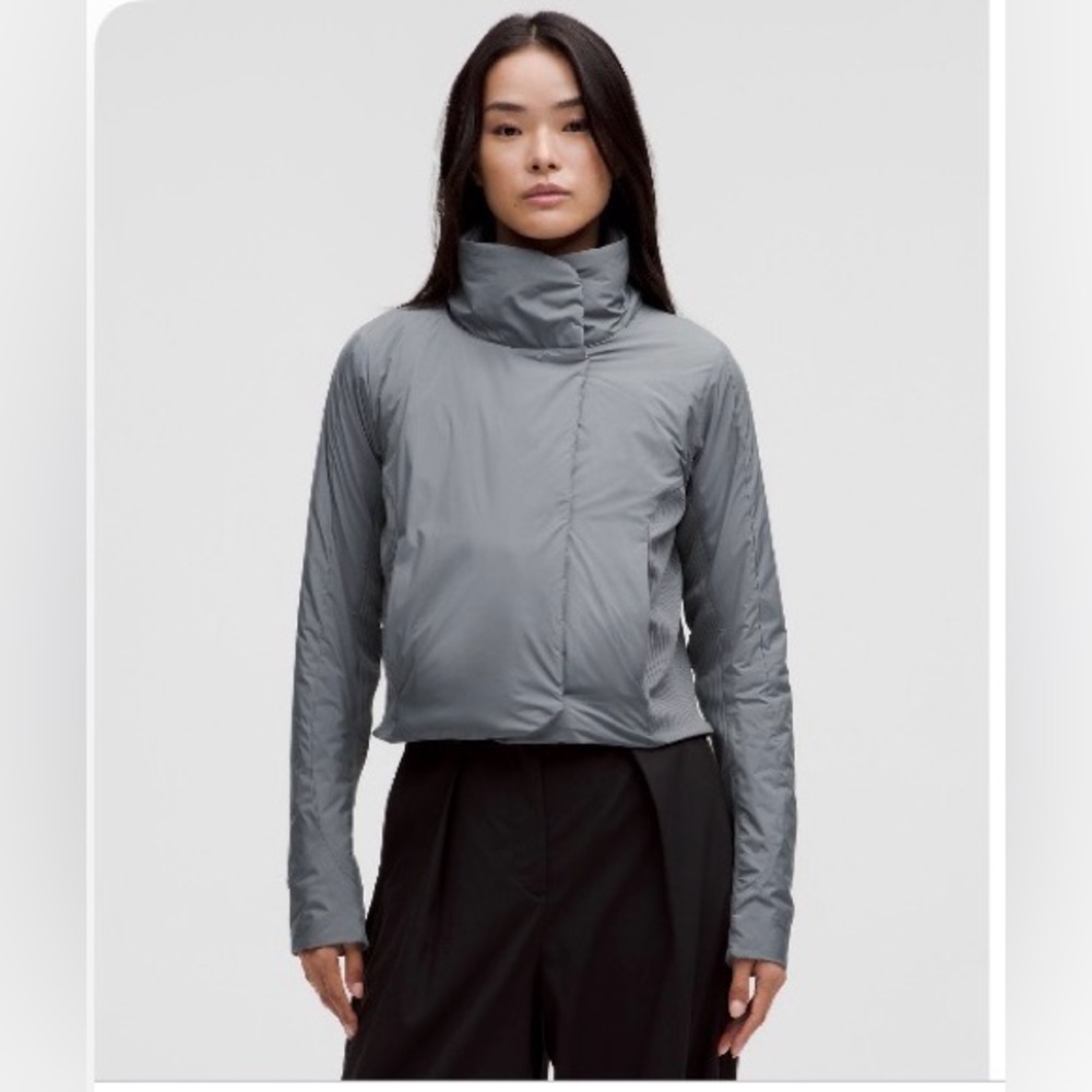 NWOT Lululemon athletica Sleek City Cropped Jacket Grey Oasis - Sz 8